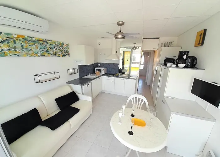 Village Naturiste Psikedelik Agde