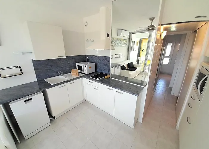 Village Naturiste Psikedelik * Agde